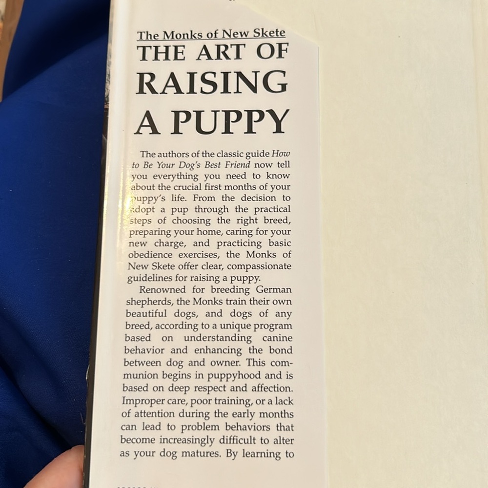 Dog book bundle - Picture 3 of 7